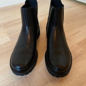 Ecco women’s shoes. Size 9. One time used. Danish design